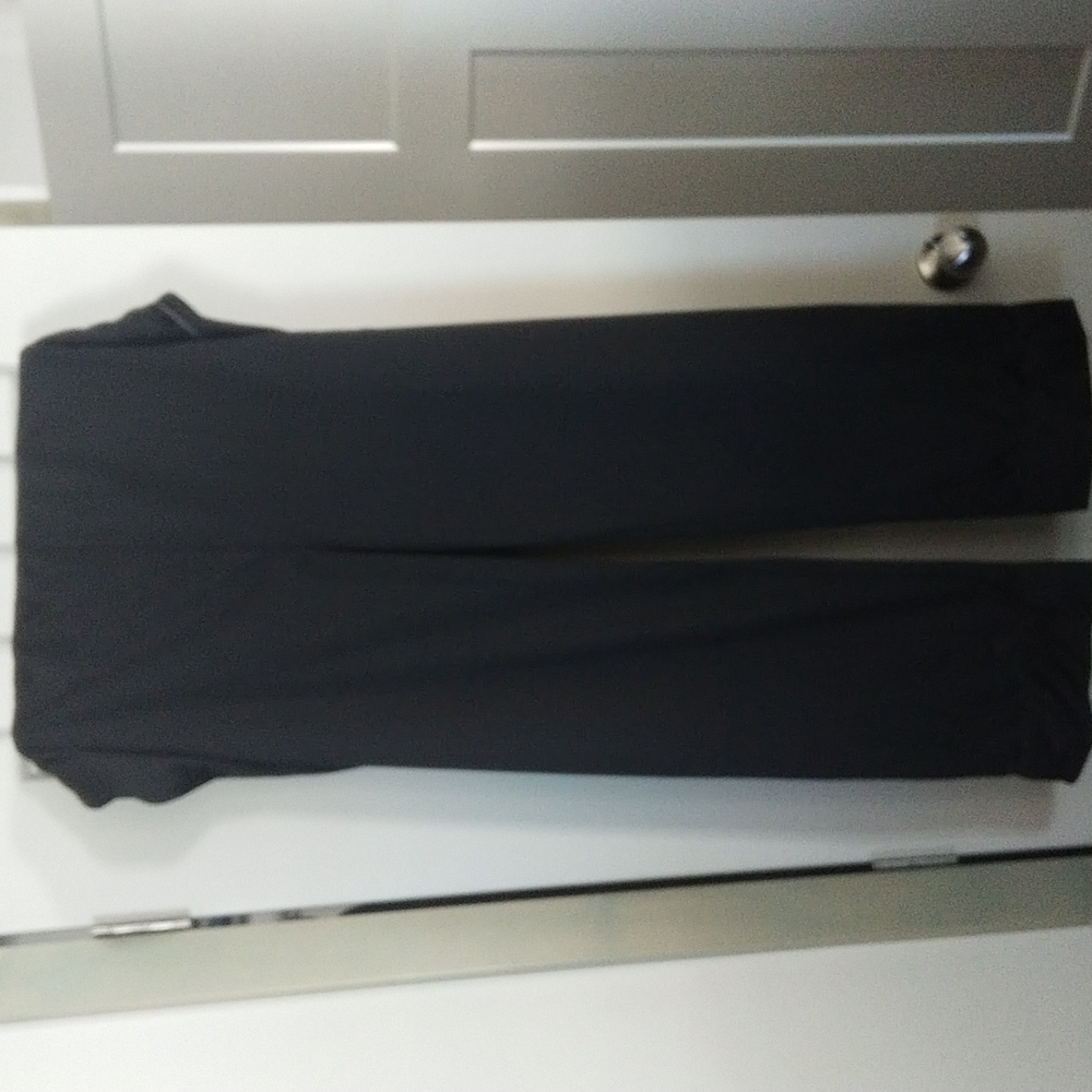 Clothes - Picture 2 of 3